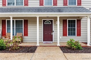 8102 N  Henpeck Rd, Quinton, VA 23141