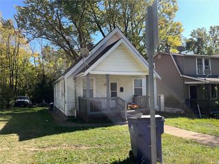 5470 Hamilton Ave, Saint Louis, MO 63136