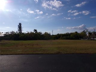 4421 Pelican Pointe Dr, Punta Gorda, FL 33950