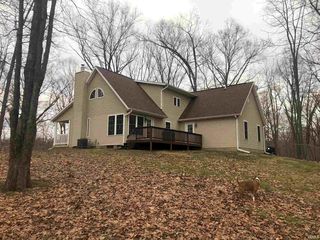 2958 Old Meyers Rd, Bloomington, IN 47408