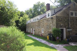 929 Stewart Ave #B, Springfield, PA 19064