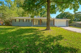 1815 E  16th St, Ada, OK 74820