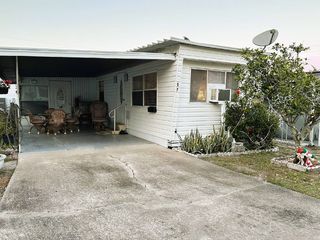 57 Kumquat Pl, Tavares, FL 32778