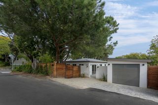 209 Barranca Ave, Santa Barbara, CA 93109