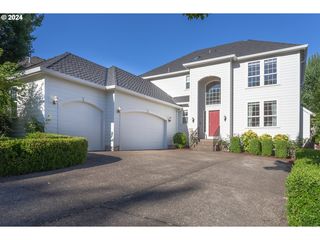 9523 NW Engleman St, Portland, OR 97229