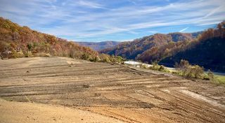 3 E  Big Creek Rd, Huddy, KY 41535