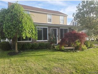 7 Lindbergh Ct, Buffalo, NY 14225