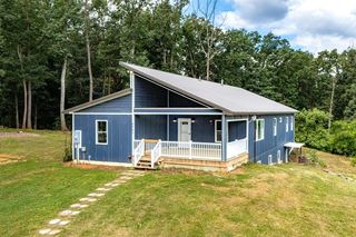 8905 SHADE TREE LN, BROADWAY, VA 22815