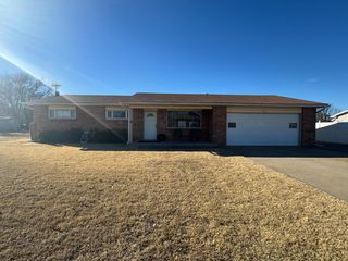511 S  Washington St, Hugoton, KS 67951
