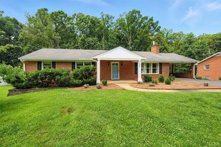 155 Arrowhead Dr, Lynchburg, VA 24502