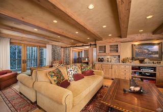 390 E  Lionshead Cir #206, Vail, CO 81657