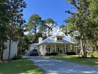 119 W  Mitchell Ave, Pt Washington, FL 32459
