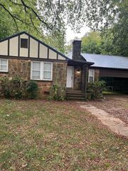 625 N  Cherry St, Florence, AL 35630