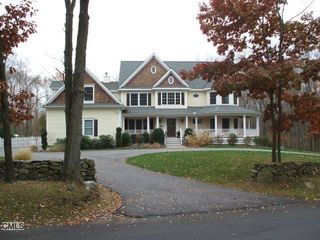 63 North Canterbury Lane, Ridgefield, CT 06877