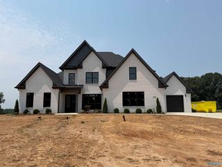 118 Sydney School Way, Hazel Green, AL 35750