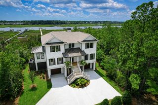 1434 Dupree Creek Dr, Awendaw, SC 29429