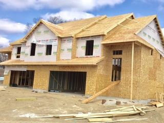 7 Canal St, Plainfield, CT 06374
