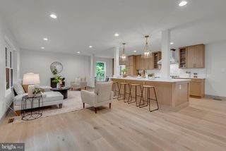 972 Arundel Dr, Arnold, MD 21012