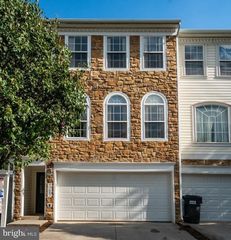 43687 Phelps Ter, Ashburn, VA 20147