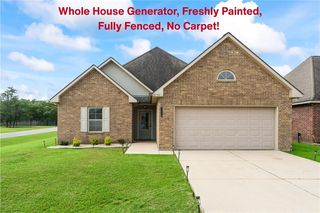 69001 Taverny Ct, Madisonville, LA 70447