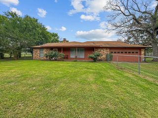 130 W  Waller Rd, Kemp, TX 75143