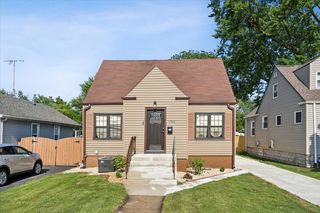 17823 Glen Oak Ave, Lansing, IL 60438