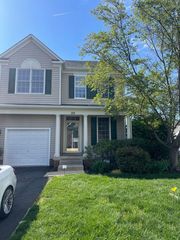 313 Tannery Dr, Gaithersburg, MD 20878