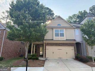 3902 Brockenhurst Dr, Buford, GA 30519