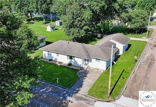402 S  West St, Concordia, MO 64020