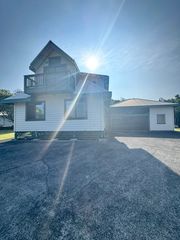 230 Kapualani St, Hilo, HI 96720