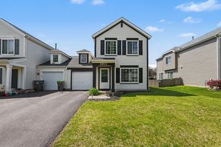 2913 Meadowview Ln, Montgomery, IL 60538