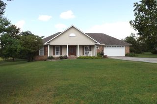 835 E  Wayne Rd, Dothan, AL 36301