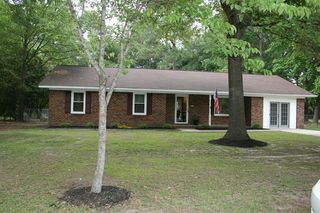1479 Crowndale Dr, Sumter, SC 29150