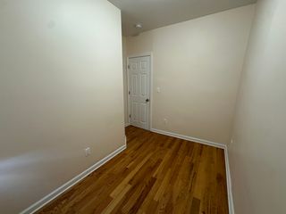 1230 Bryant St #1, Rahway, NJ 07065