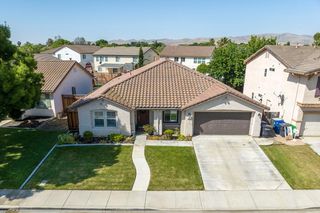 535 Red Robin Dr, Patterson, CA 95363