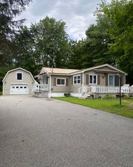 215 Huston Road, Gorham, ME 04038