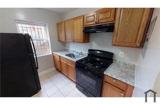 4633 Hillside Rd   SE #1, Washington, DC 20019