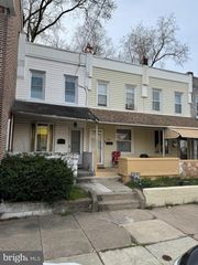 807 W  7th St, Chester, PA 19013