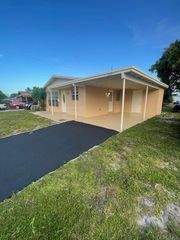 688 NW 21st Street, Pompano Beach, FL 33060