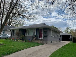 3928 11th Pl, Des Moines, IA 50313