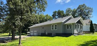 202 S  Main St, Stockholm, SD 57264
