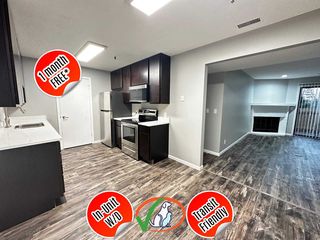 1340 Brook St #J, Saint Charles, IL 60174