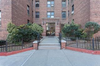 102-36 64 Avenue #4A, Forest Hills, NY 11375