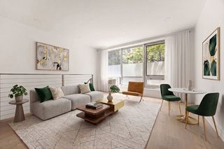129 Meserole St #1B, Brooklyn, NY 11206