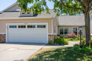 10087 S  Crossroad Cir SE #12, Caledonia, MI 49316