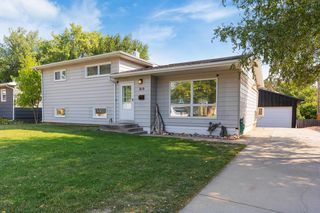 810 Bel Aire Dr, Rapid City, SD 57702