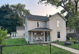 231 E  Brooks St, Howell, MI 48843