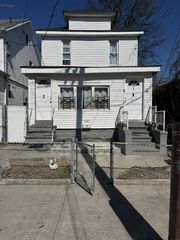 9215 Avenue L, Brooklyn, NY 11236