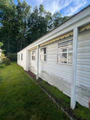 8 Thunderbird Rd, Marlborough, MA 01752