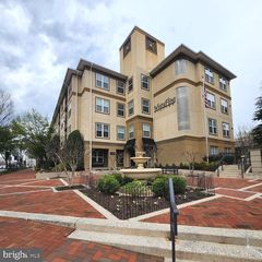 11800 Old Georgetown Rd #1204, North Bethesda, MD 20852